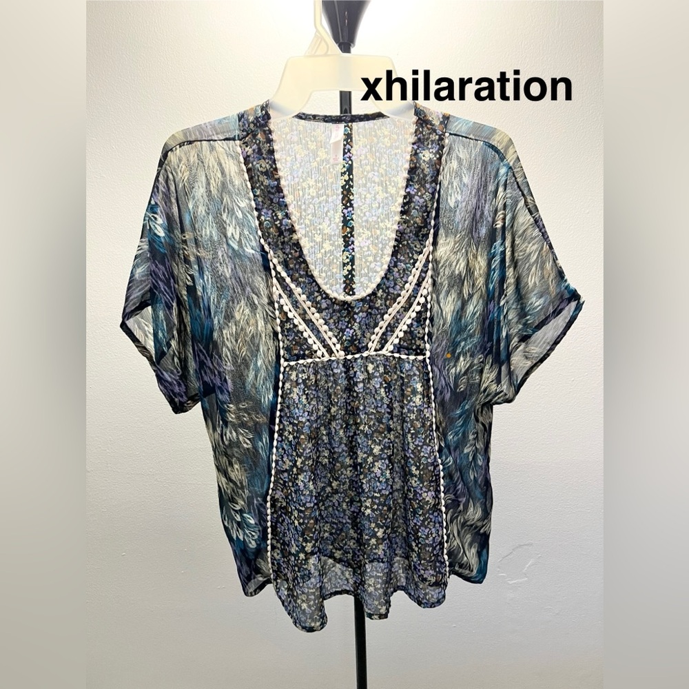 Xhilaration Blouse Size S